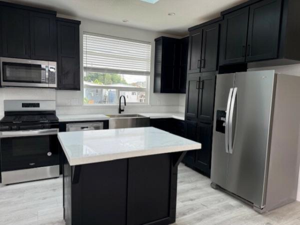 2025 Fleetwood 220CO28563P Manufactured Home