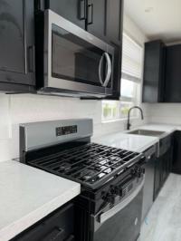 2025 Fleetwood 220CO28563P Manufactured Home