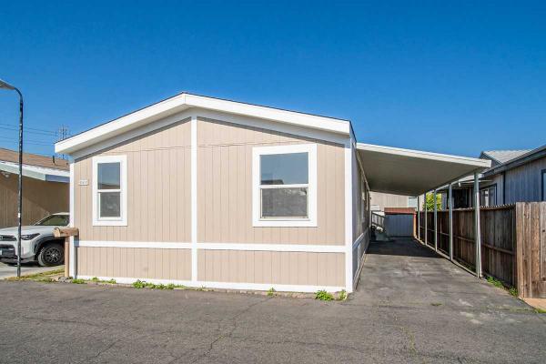 1996 Golden West HM Mobile Home For Sale
