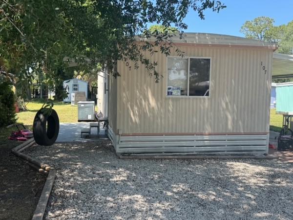Photo 1 of 2 of home located at 345 E Weatherbee Road, Lot 107 Fort Pierce, FL 34982