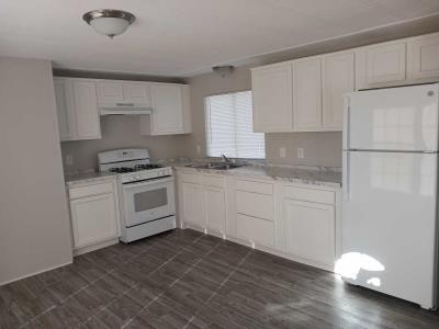 Photo 4 of 7 of home located at 112 Normandy Dr. #79 Lansing, MI 48906