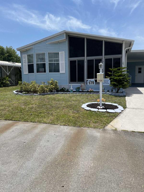 1997  Mobile Home For Sale