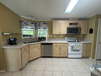 Photo 4 of 14 of home located at 128 Deer Run Lake Dr Ormond Beach, FL 32174