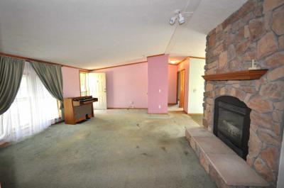 Photo 4 of 17 of home located at W6797 Shadybrook Cir. Fond Du Lac, WI 54937