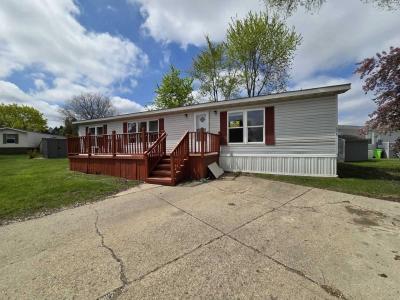 Photo 1 of 10 of home located at 370 Heartwood Ct Wixom, MI 48393