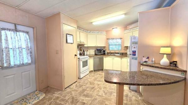 1984 SUNM Manufactured Home