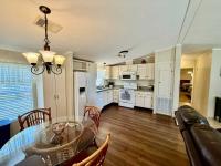 2000 SKYO Manufactured Home