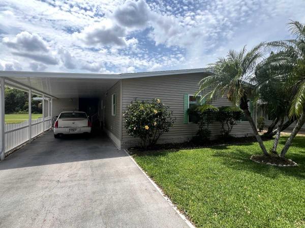 1987 Homes of Merit Mobile Home For Sale