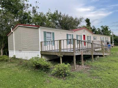 Photo 4 of 43 of home located at 1117 Sweeney Ave Thibodaux, LA 70301