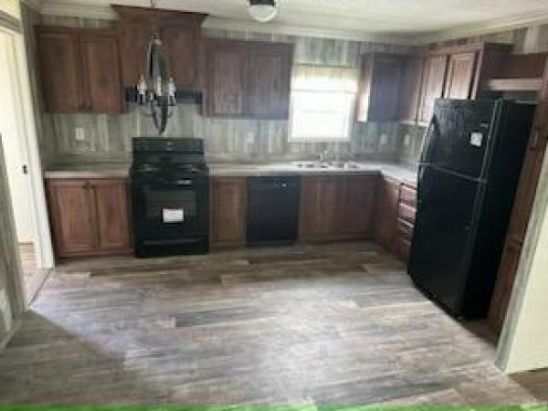 2023 Live Oak Homes L-2403F-Oak Manufactured Home