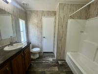 2019 LIVE OAK L2403C Manufactured Home