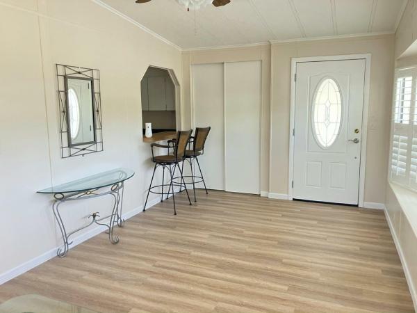 1985 TWIN Manufactured Home