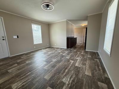 Photo 4 of 27 of home located at 11858 Cascade Circle #190 Romeo, MI 48065