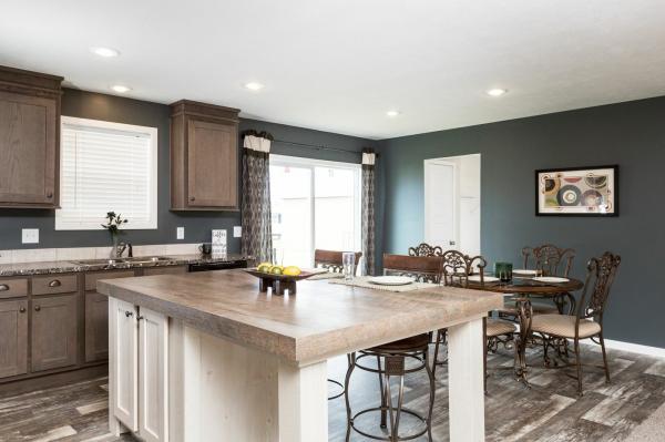 2025 Clayton  Spring Meadow 4828-MS007  Home