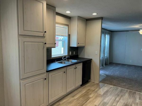 2025 Clayton 4824-5734 Pulse  Home