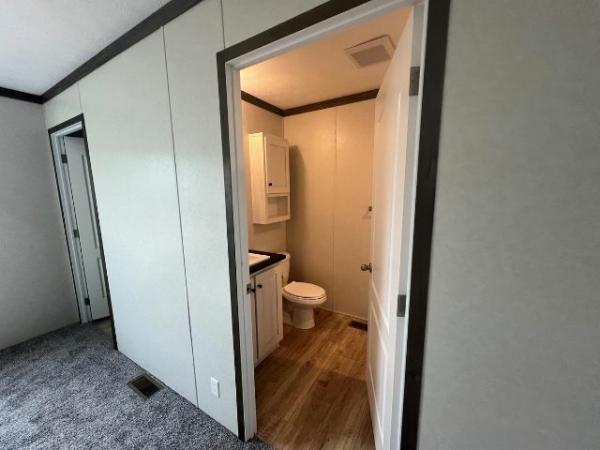 2025 Clayton 4824-5734 Pulse  Home