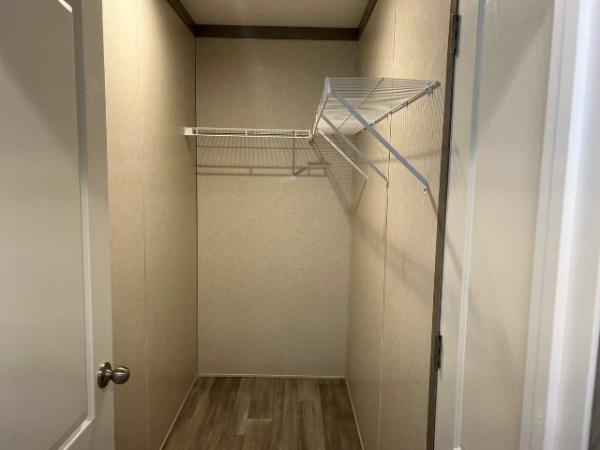 2025 Clayton 4824-5734 Pulse  Home