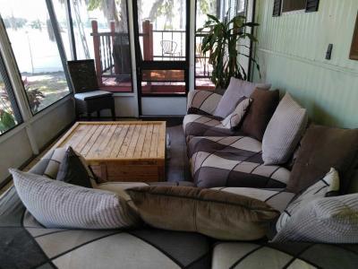 Photo 2 of 16 of home located at 3318 East Dean Street Leesburg, FL 34788