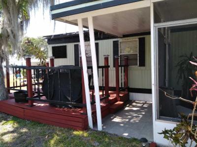 Photo 3 of 16 of home located at 3318 East Dean Street Leesburg, FL 34788