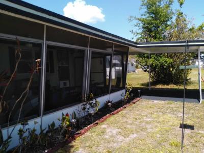 Photo 4 of 16 of home located at 3318 East Dean Street Leesburg, FL 34788