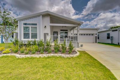 Mobile Home at 39047 Golf View Ave. Dade City, FL 33525