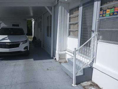 Photo 5 of 22 of home located at 1 Quintana Roo Crt Port St Lucie, FL 34952