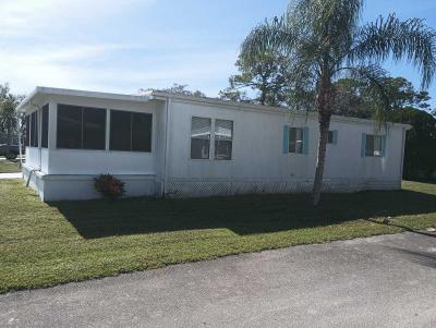 Photo 6 of 22 of home located at 1 Quintana Roo Crt Port St Lucie, FL 34952
