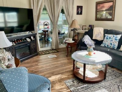 Photo 4 of 8 of home located at 330 Beauville St Lake Placid, NY 33852