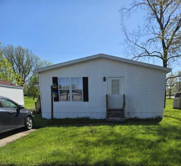 Photo 2 of 2 of home located at 1196 Sherwood Dr Lapeer, MI 48446