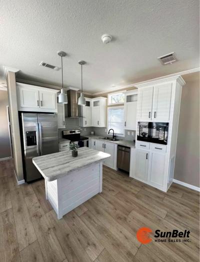 Photo 3 of 21 of home located at 900 Aqua Isles Blvd Lot K19 Labelle, FL 33935