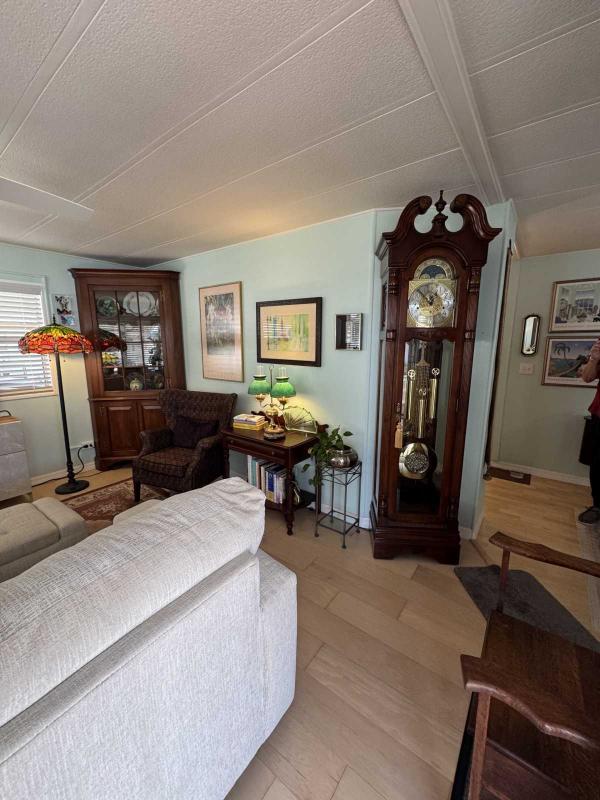 KWMH Mobile Home