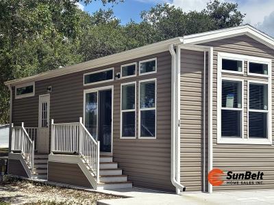 Mobile Home at 900 Aqua Isles Blvd Lot K16 Labelle, FL 33935