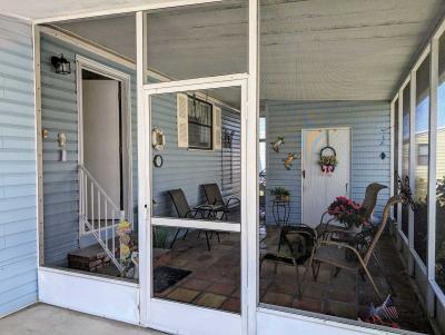 Photo 5 of 30 of home located at 304 Bougainvillea Circle Parrish, FL 34219