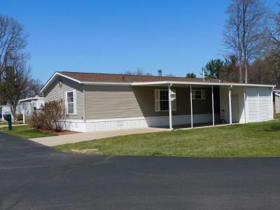 Mobile Home at 1648 Hidden Trail Sanford, MI 48657