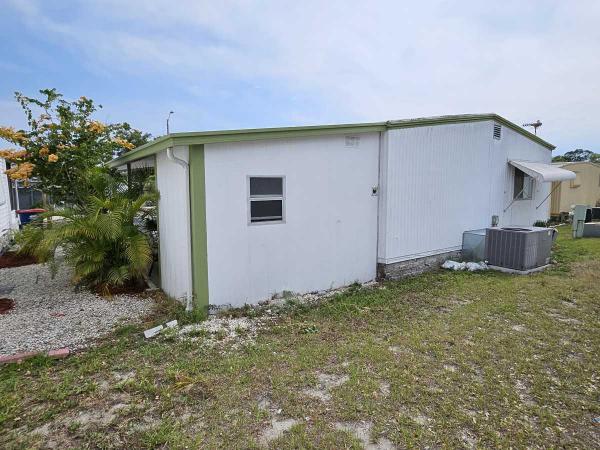 1979 Manufactured Home