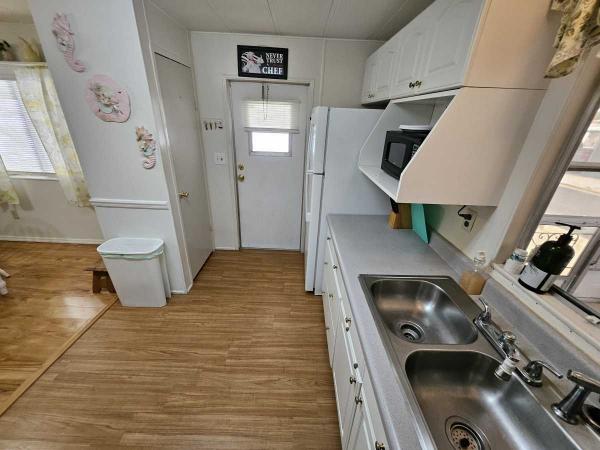 1979 Manufactured Home