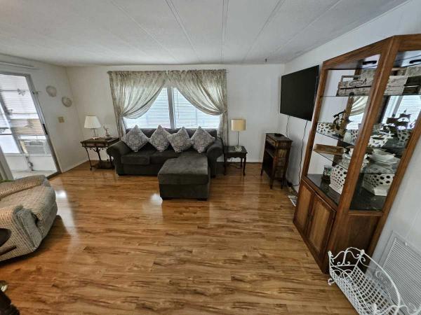 1979 Manufactured Home
