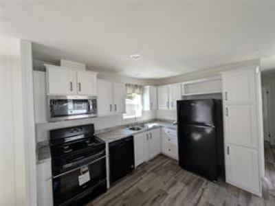 Photo 2 of 15 of home located at 97 Cedar Ave Unit 27 New Windsor, NY 12553