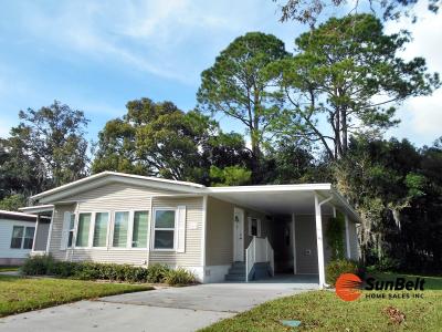 Photo 2 of 67 of home located at 6502 Lakewood Drive Unit Ocala, FL 34472