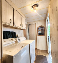 1984 Palm Harbor Manufactured Home