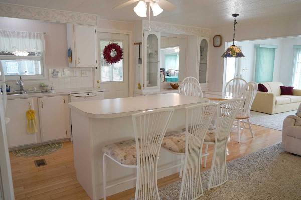 1977 Manufactured Home