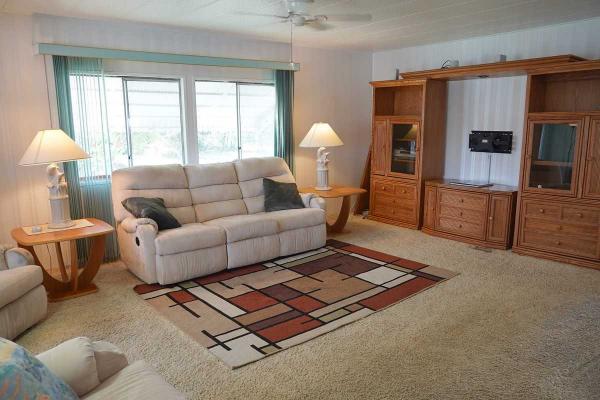 1977 Manufactured Home