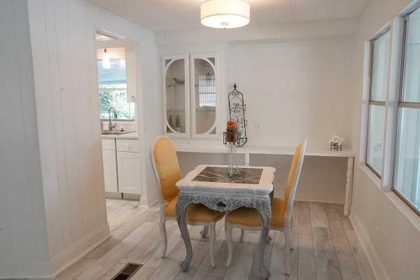 1975 Manufactured Home