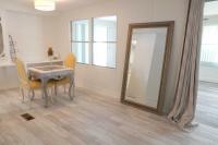 1975 Manufactured Home