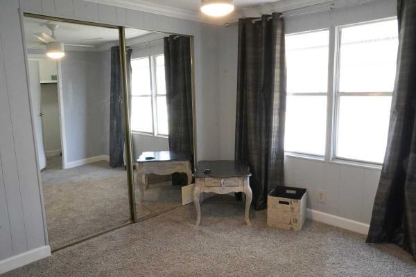 1975 Manufactured Home