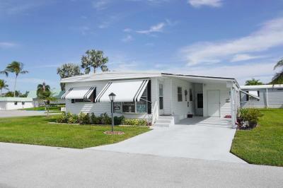 Photo 2 of 21 of home located at 258 NE Cameo Way Jensen Beach, FL 34957