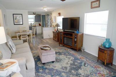 Photo 4 of 21 of home located at 258 NE Cameo Way Jensen Beach, FL 34957