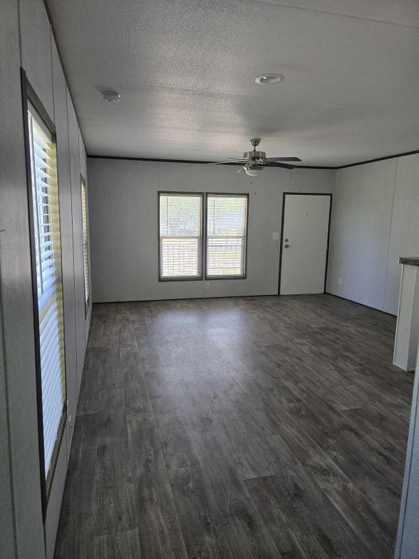 2022 Weston 164001 X Mobile Home