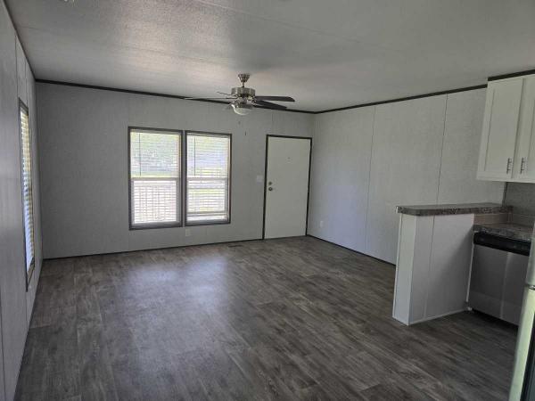 2022 Weston 164001 X Mobile Home
