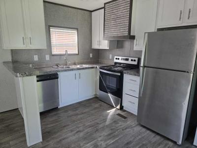 Photo 4 of 21 of home located at 3400 Robinson Dr # 36 Waco, TX 76706
